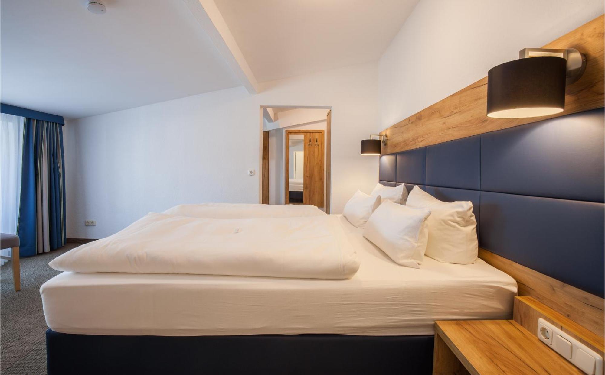 Sure Hotel By Best Western Wilhelmshaven City Exterior foto